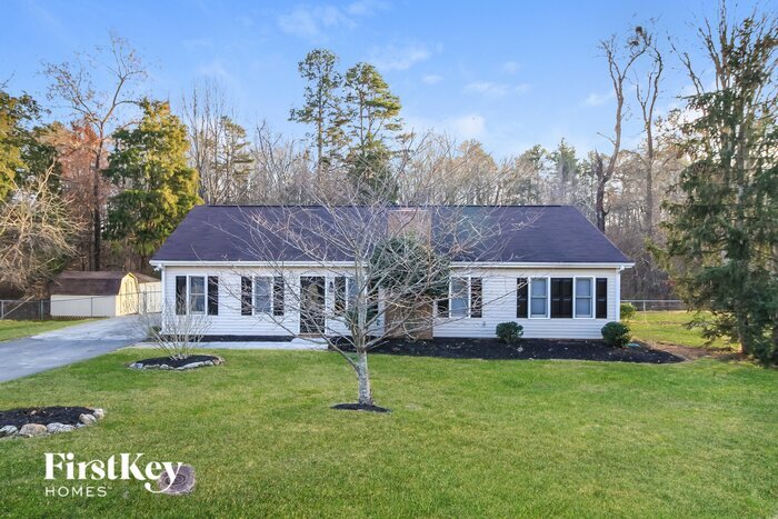 Primary Photo - 2328 Pebble Creek Rd