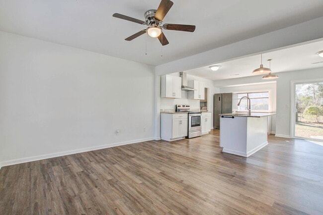 Foto del edificio - 605 Michigan Ct