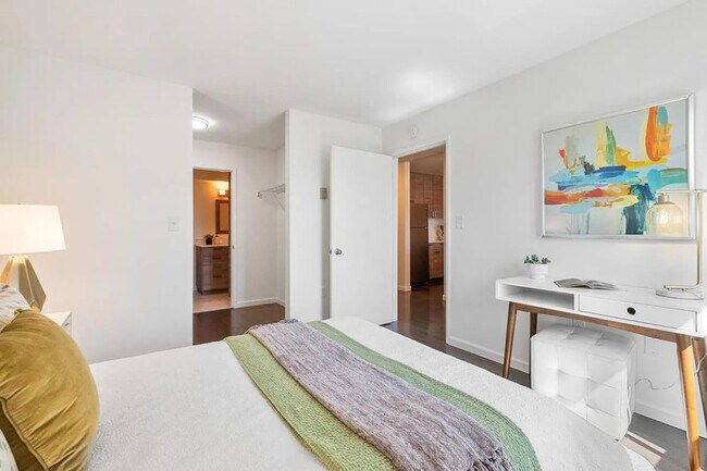 Foto del edificio - 2250 24th St