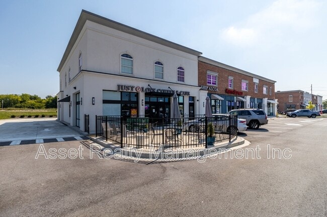 Building Photo - 1120 Franck St