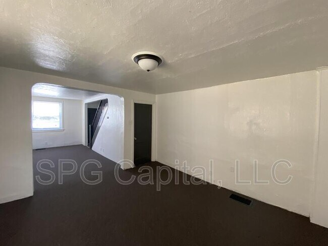 Foto del edificio - 336 S 2nd St