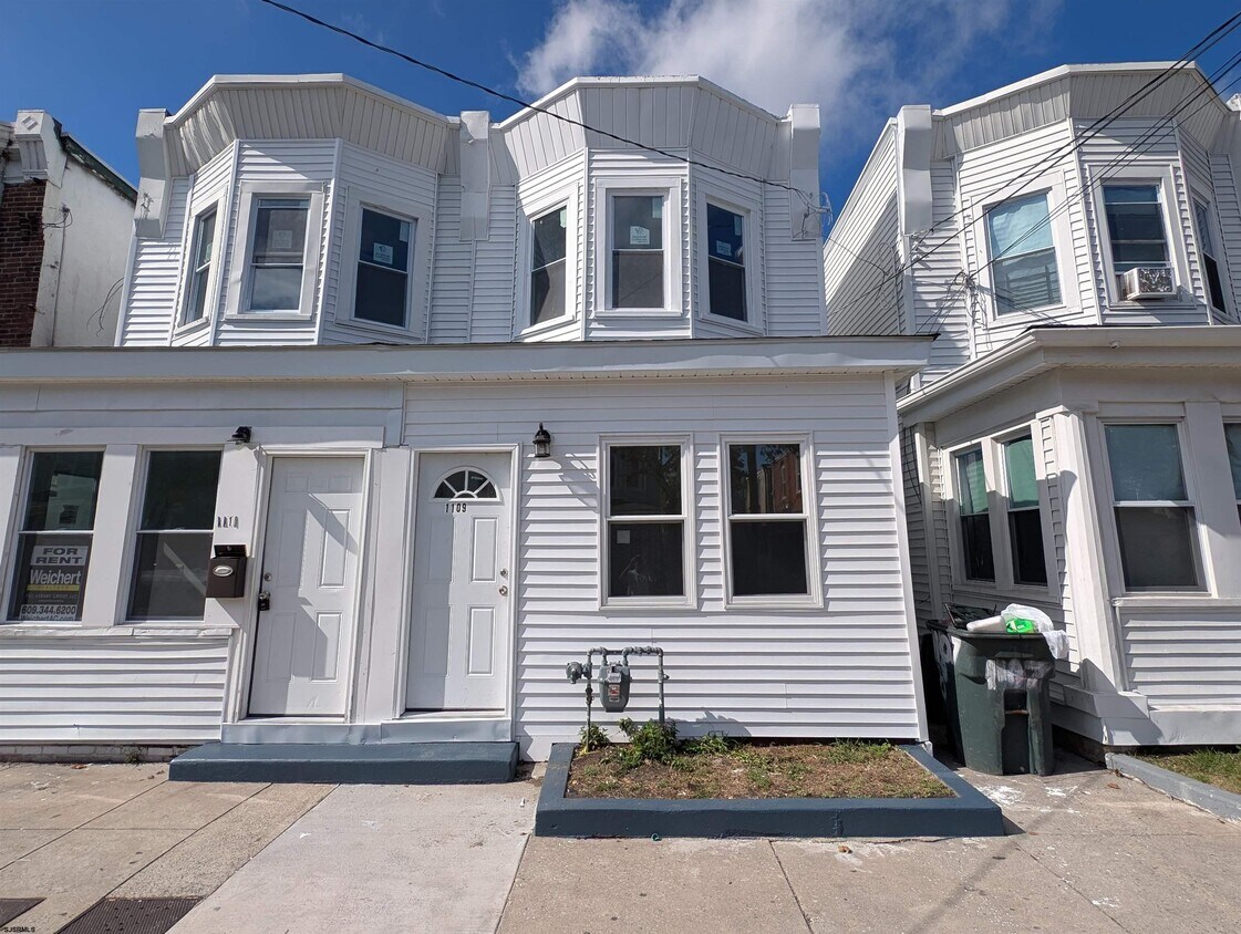 Foto principal - 1109 Adriatic Ave