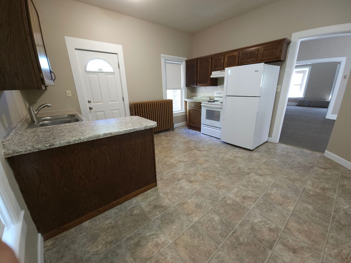 1035 Bush St Unit 1035 Apt A, Red Wing, MN 55066 Apartments in Red Wing, MN