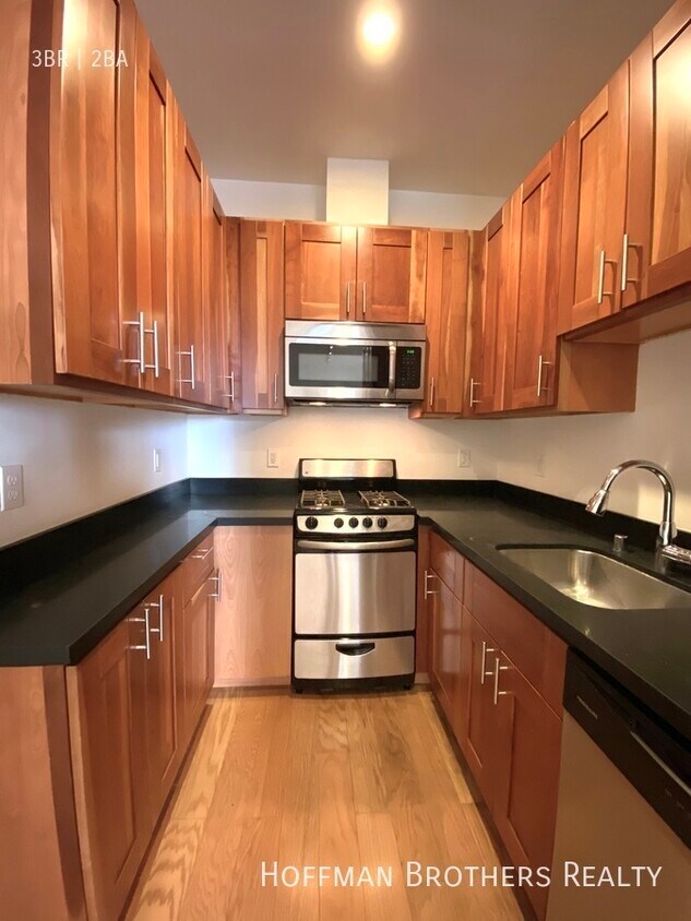 Foto principal - 320 Capp St San Francisco, CA 94110