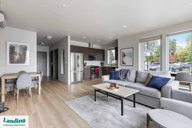 Building Photo - 11505 NE Yacht Harbor Dr