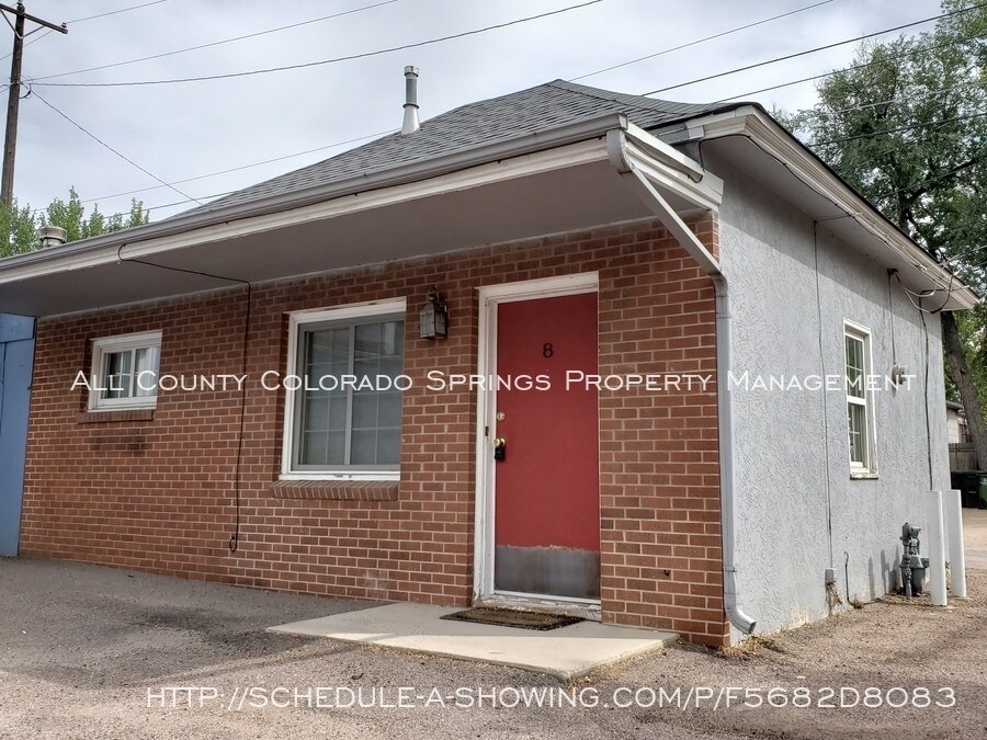 727 N Nevada Ave Unit 7, Colorado Springs, CO 80903 Apartment for