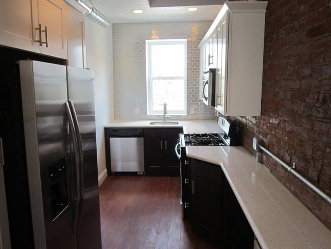 Beautiful 3 bed, 1 bath luxury apartment South Side Flats - Beautiful 3 bed, 1 bath luxury apartment South Side Flats