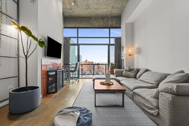 Foto del edificio - 321 S Sangamon St