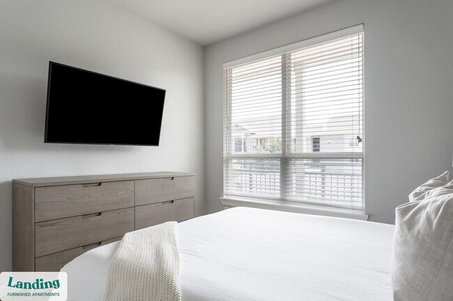 Foto del edificio - 4300 Cromwell Dr