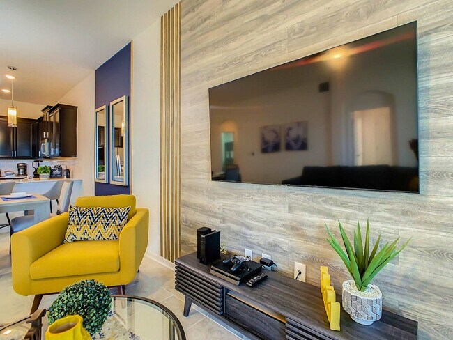 Building Photo - 1101 Challenge Dr