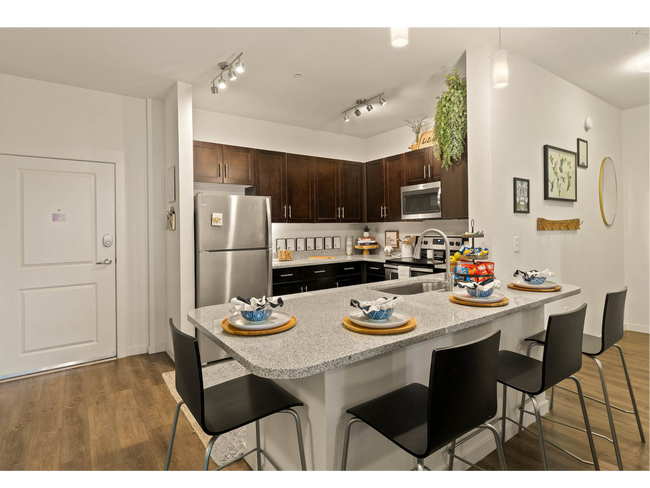 DSC_9850 - Fremont Station Apartments