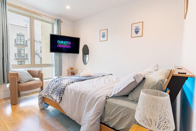 Foto del edificio - 1255 Decatur St