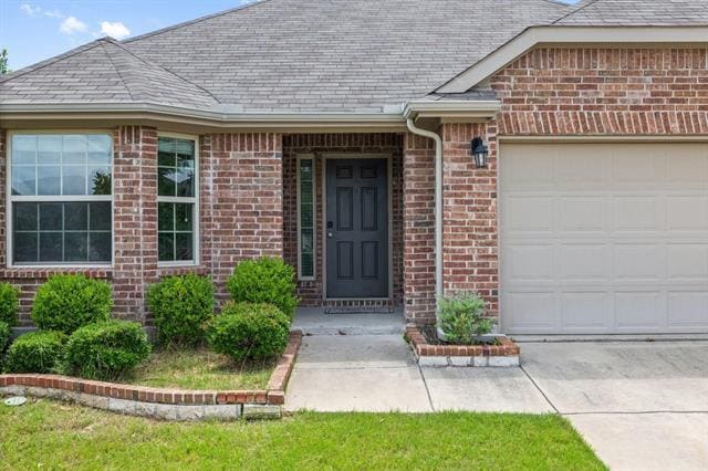 Building Photo - 920 Kinghaven Dr