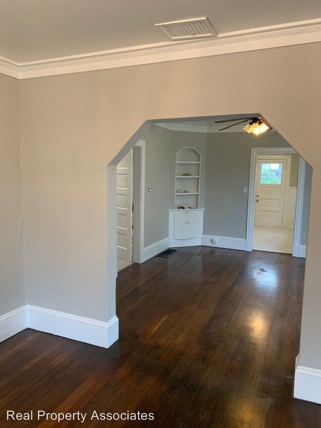 Building Photo - 2 br, 1 bath House - 3013 NW 66th St
