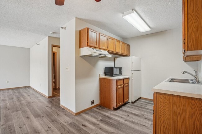 Interior Photo - Century Ridge