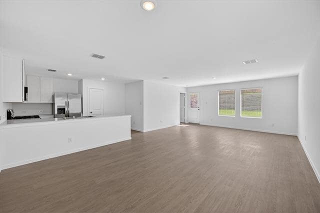 Building Photo - 2225 Canteen St