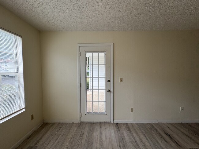 Foto del edificio - 11550 Westwood Blvd