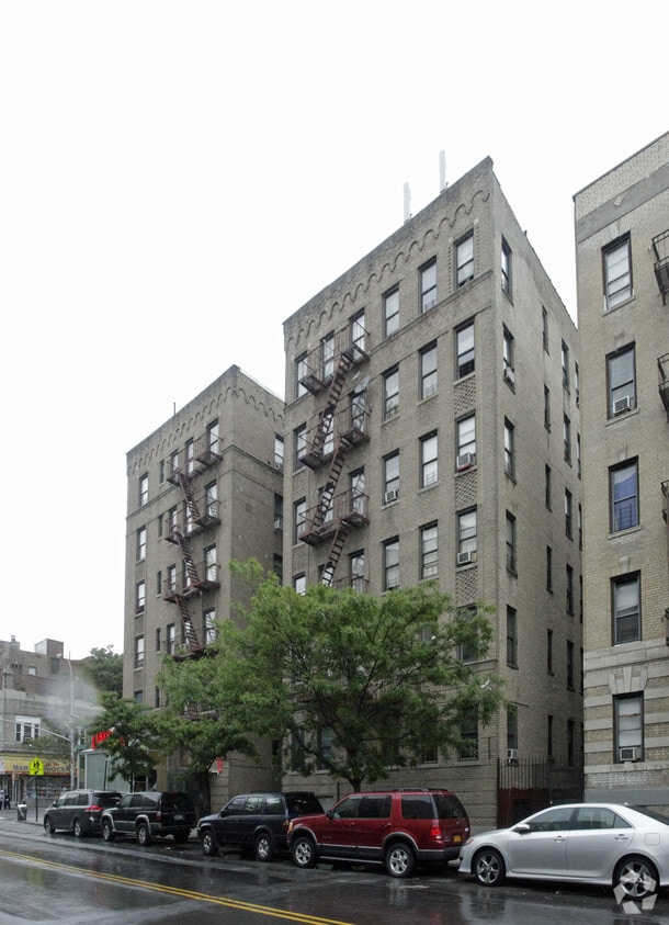 Primary Photo - 515 W 183rd St