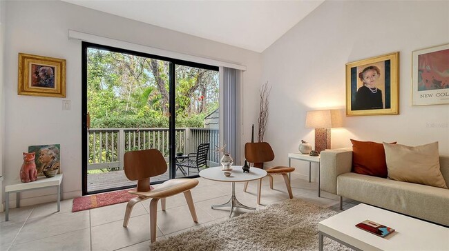 Foto del edificio - 1621 Clower Creek Dr