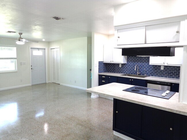 Foto del edificio - 744 Buttonwood Rd