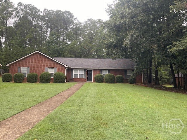 Foto principal - 161 Lavender Lakes Dr
