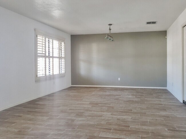Building Photo - 11720 Pueblo Fuerte Ct