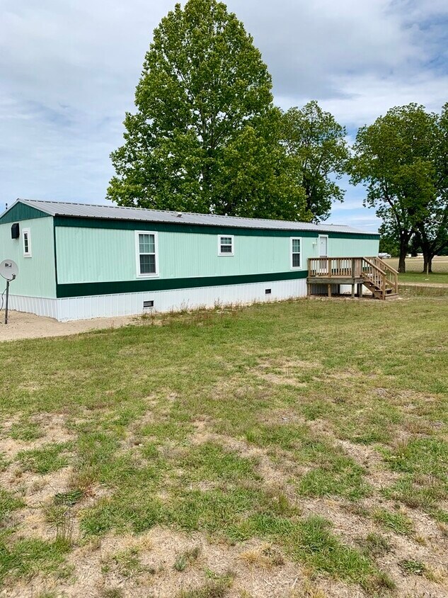 Primary Photo - 855 Mclamb Rd
