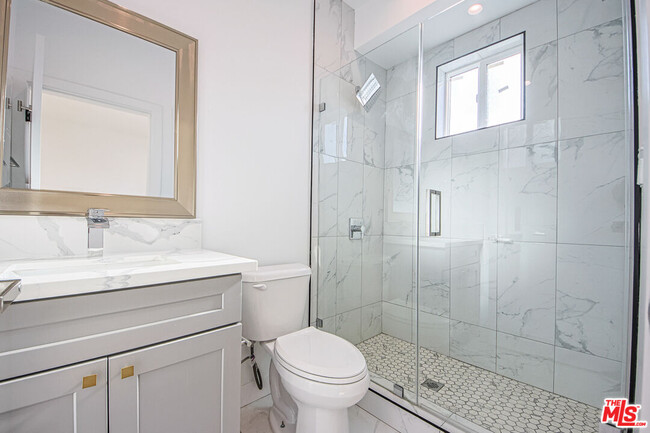 Foto del edificio - 11443 Hatteras St