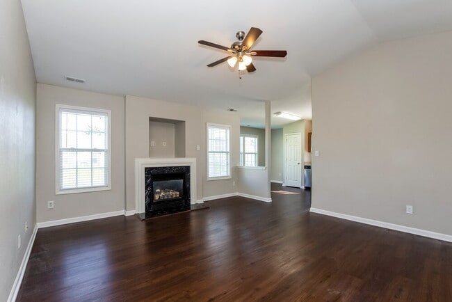 Building Photo - 13115 Ambrosia St