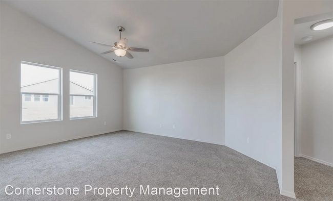 Foto del edificio - 3 br, 2 bath House - 8338 E. Big Muddy dr.