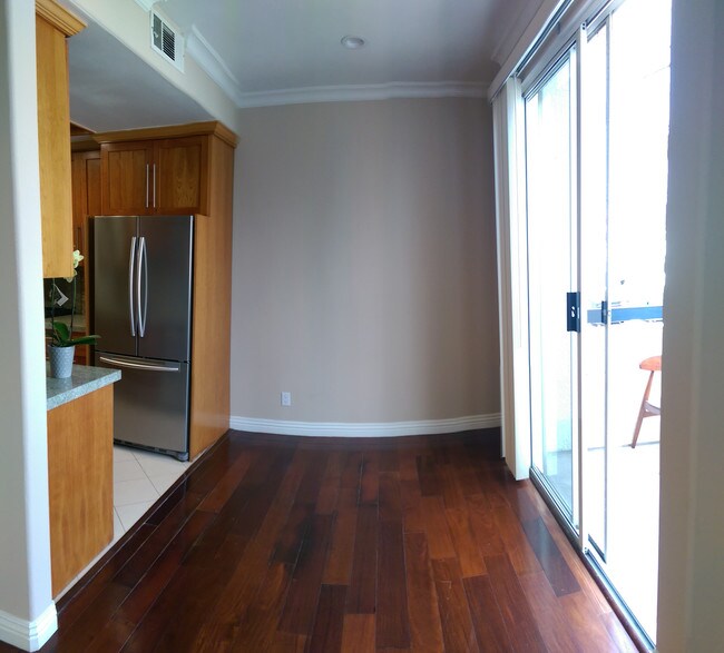 Foto del edificio - 1240 S Corning St