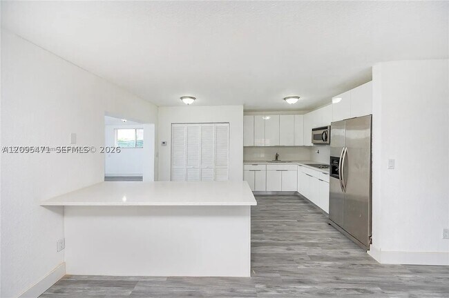 Foto del edificio - 11950 SW 182nd Terrace