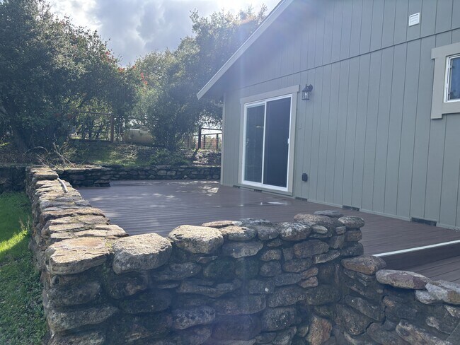 Foto del edificio - 1776 Meda Ave