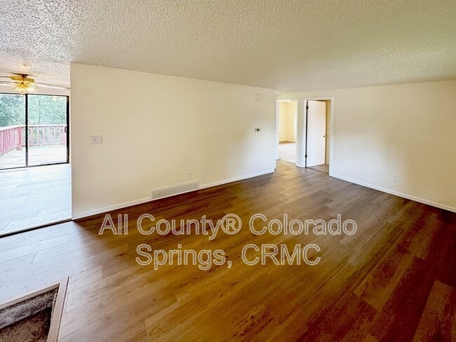 Photo - 1389 Commanchero Ct House