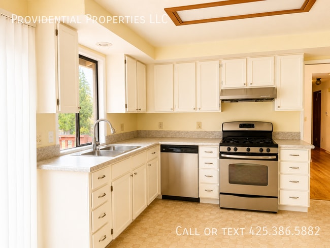 Foto del edificio - 13316 22nd Ave NE