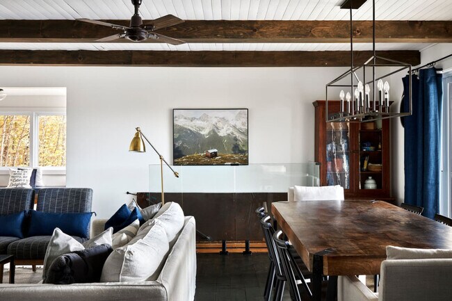 Photo du bâtiment - 33 Chem. des Sittelles