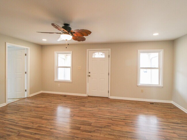 Foto del edificio - Rental with Country Setting!