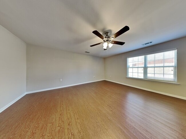 Building Photo - 928 Cassidy Dr