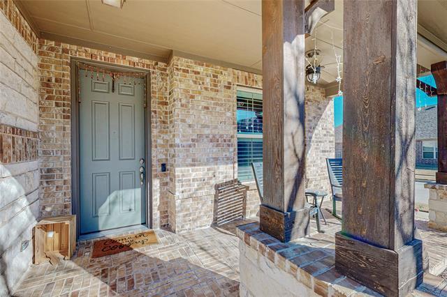 Building Photo - 8700 Denstone Dr