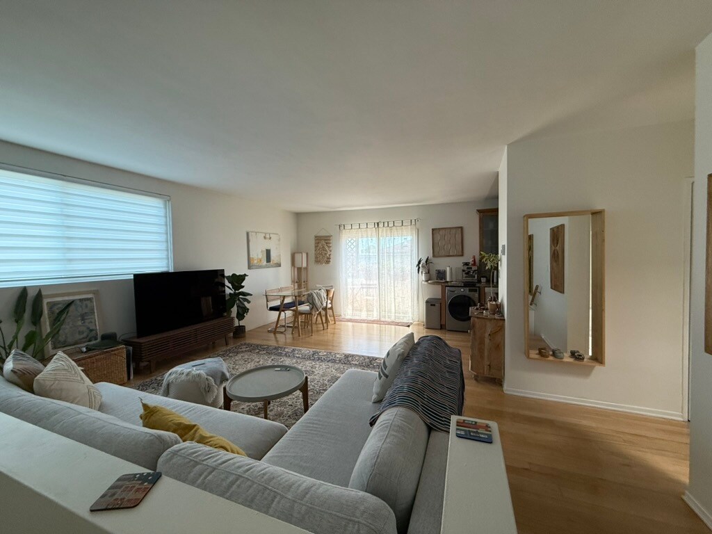 Foto principal - 1532 Berkeley St