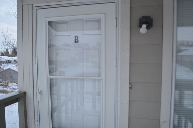 Building Photo - 2331 S. McKinley St.