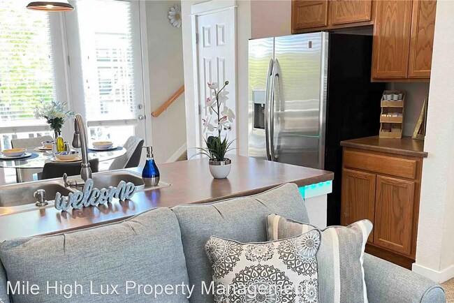 Foto del edificio - 2 br, 2 bath House - 9505 E 107th Pl
