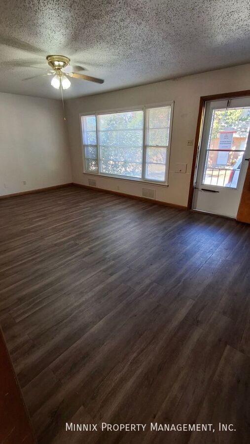 Foto del edificio - 4224 SW 2nd Ave