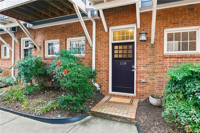 Foto del edificio - 1258 DeKalb Ave NE