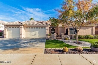 Building Photo - 5534 W Arrowhead Lakes Dr