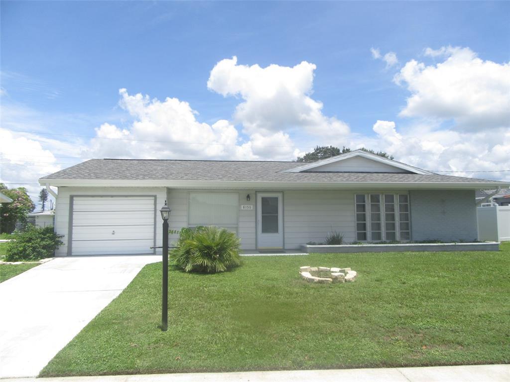 Foto principal - 8158 Fay Ave