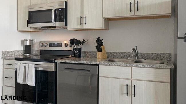 Foto del edificio - 1030 Browning Rd