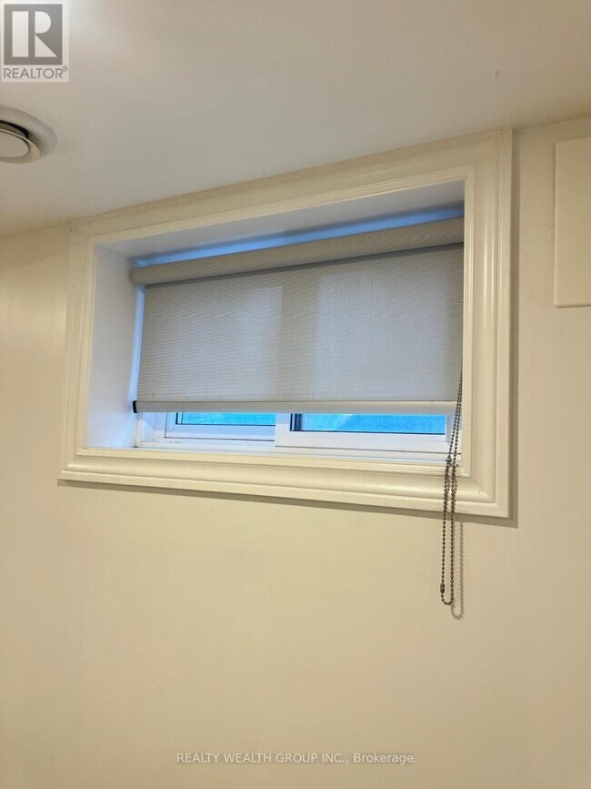 Photo du bâtiment - 22 Crosland Dr