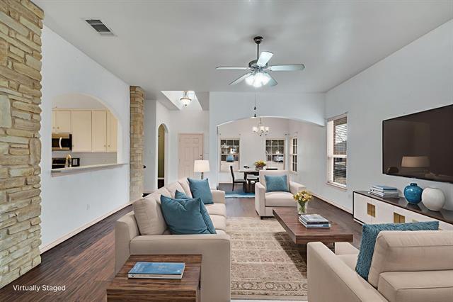 Foto del edificio - 104 Harvest Hill Ln