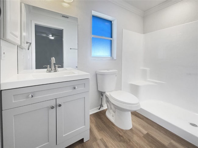 Foto del edificio - 3053 Draper Terrace